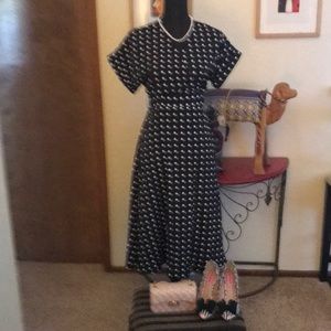 WD- NY Black & White Polka Dot Flair Dress Size XS